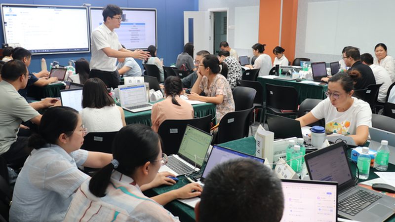 英语二自考题型全解析：掌握这些，轻松应对考试