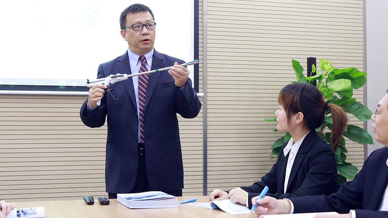 企业培训合同定制服务的五大关键要素